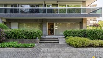 Handelsruimte te koop in BERCHEM