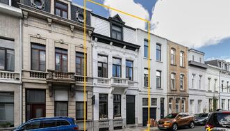 Herenhuis te koop in DEURNE