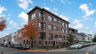 Opbrengsteigendom te koop in DEURNE