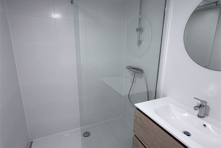 te huur in ANTWERPEN