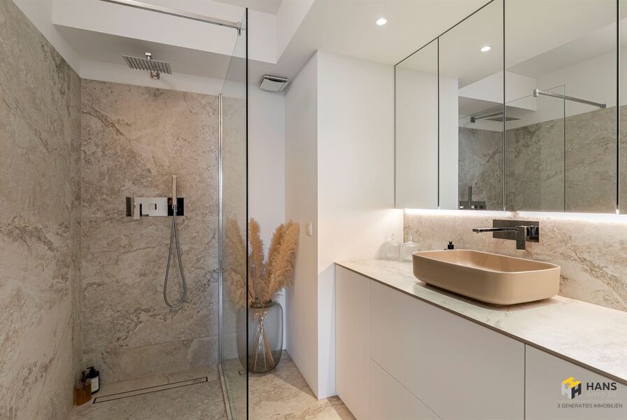 Appartement te koop in BORGERHOUT