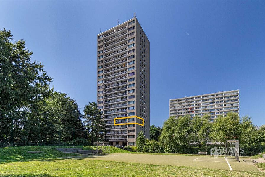 Appartement te koop in DEURNE