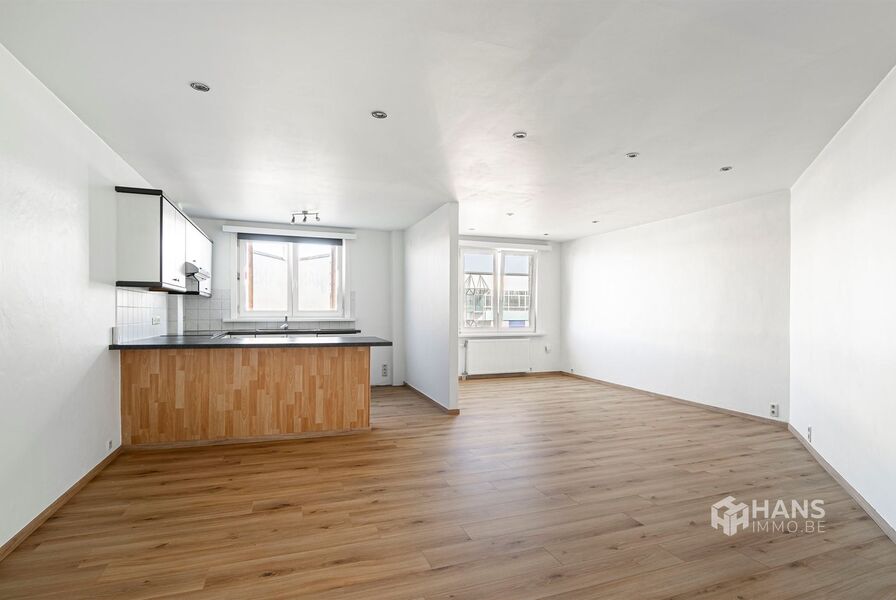 Appartement te koop in DEURNE