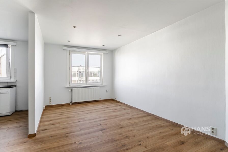Appartement te koop in DEURNE