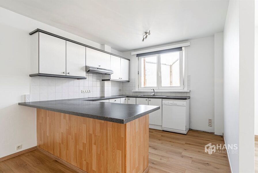 Appartement te koop in DEURNE