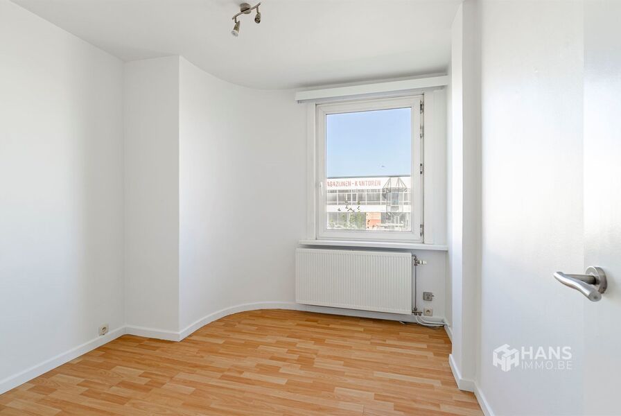Appartement te koop in DEURNE