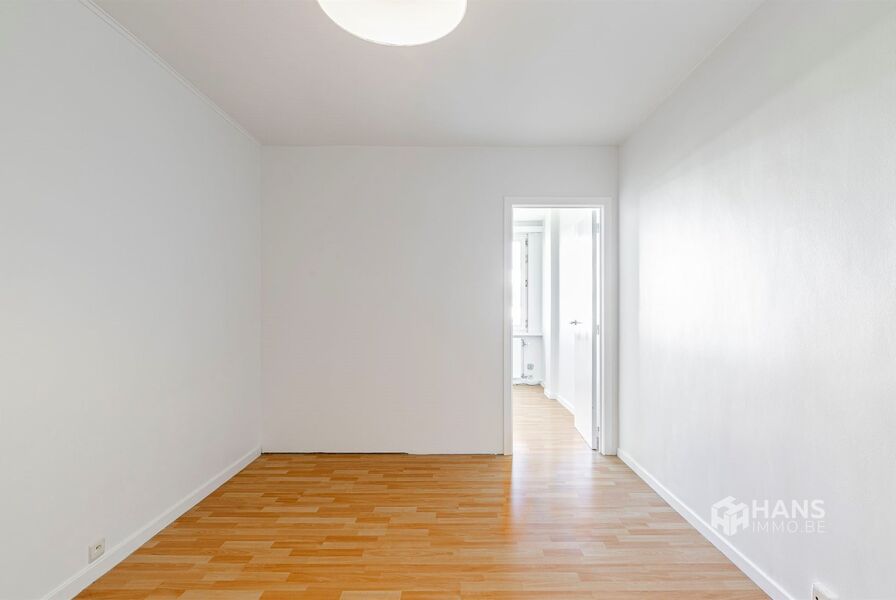 Appartement te koop in DEURNE