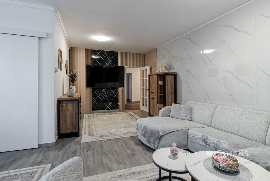 Appartement te koop in DEURNE