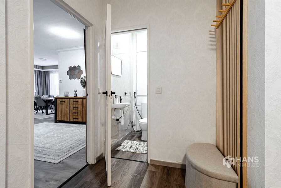 Appartement te koop in DEURNE