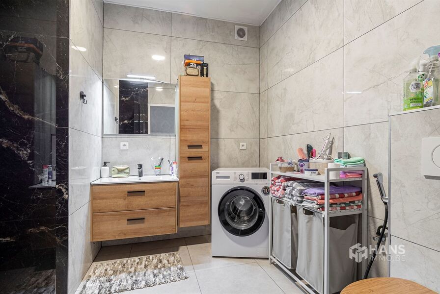 Appartement te koop in DEURNE