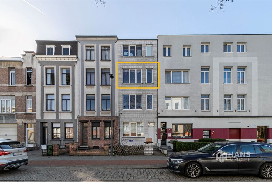 Appartement te koop in DEURNE