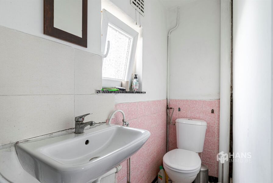Appartement te koop in DEURNE