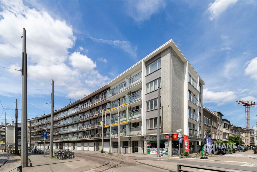 Appartement te koop in DEURNE