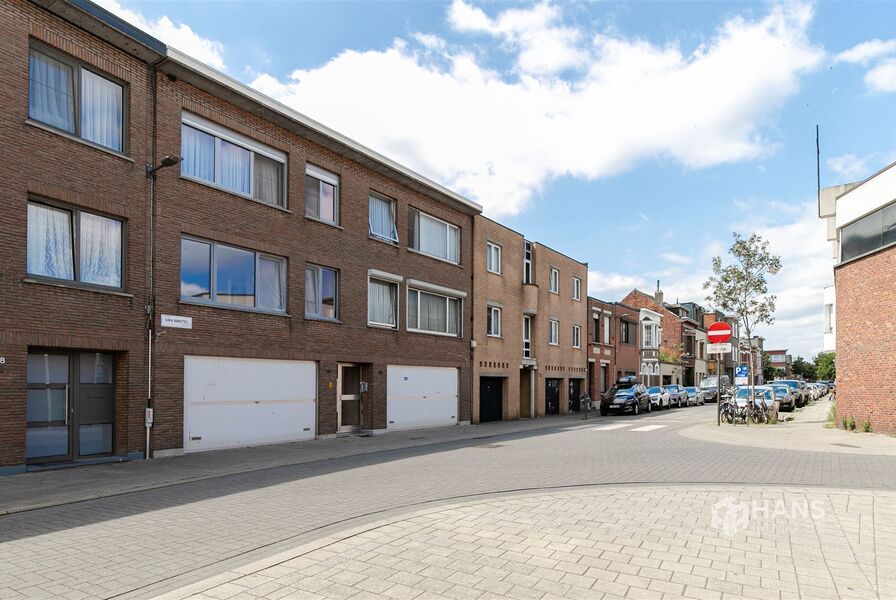 Appartement te koop in DEURNE