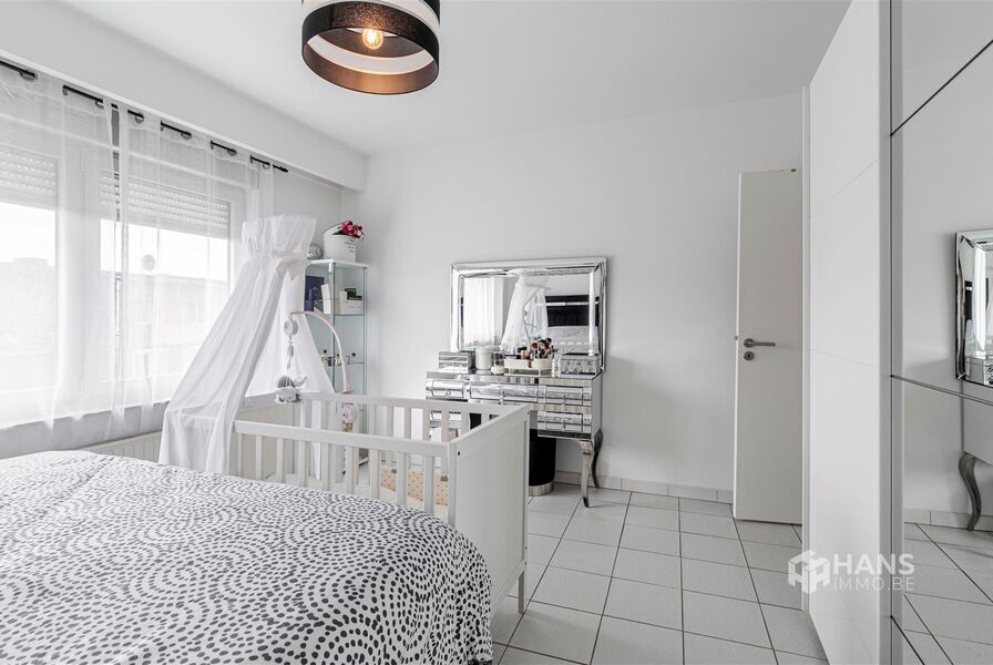 Appartement te koop in DEURNE