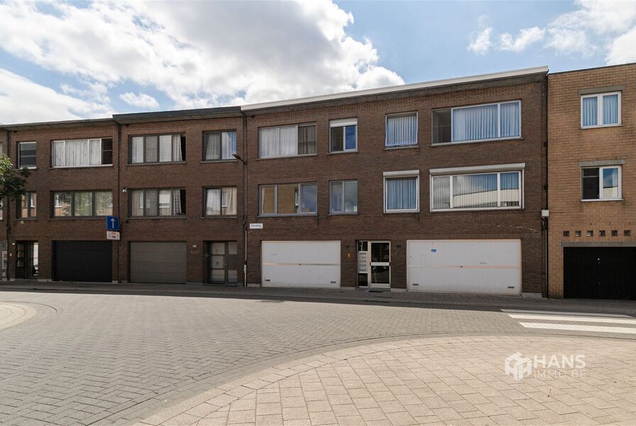 Appartement te koop in DEURNE