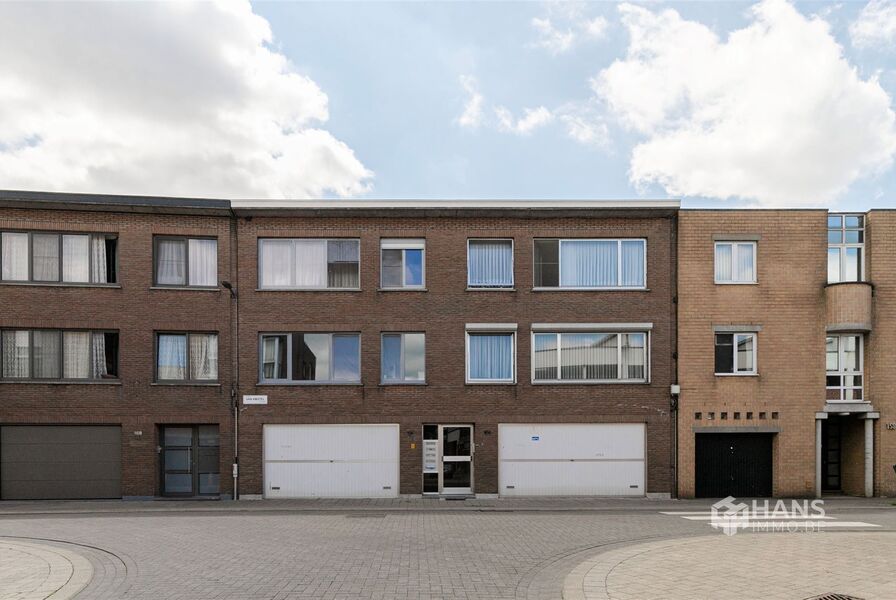 Appartement te koop in DEURNE