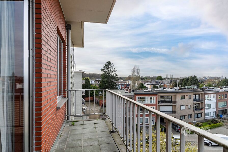 Appartement te koop in DEURNE