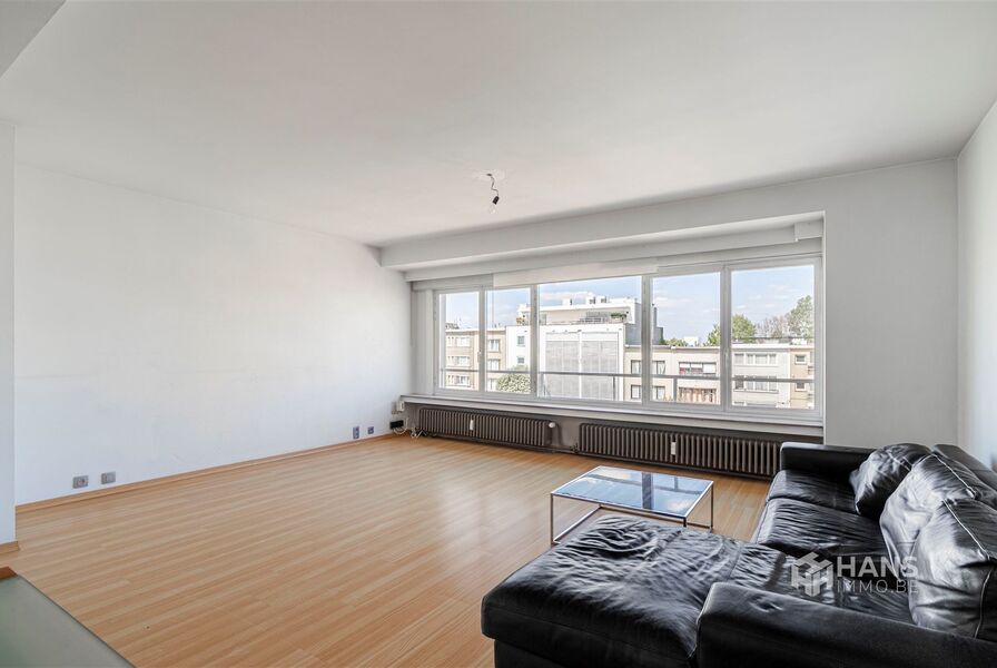 Appartement te koop in DEURNE