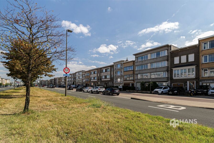 Appartement te koop in DEURNE