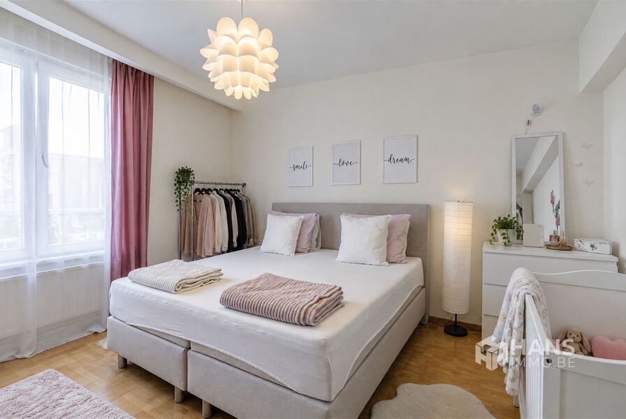 Appartement te koop in DEURNE