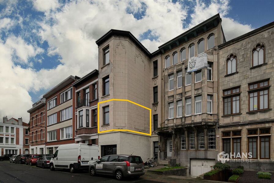 Appartement te koop in DEURNE