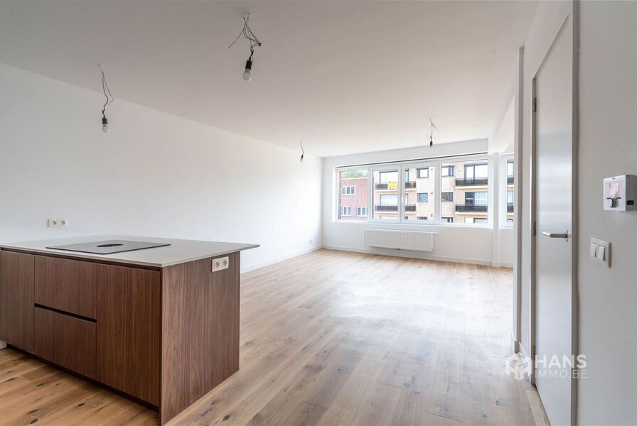 Appartement te koop in DEURNE