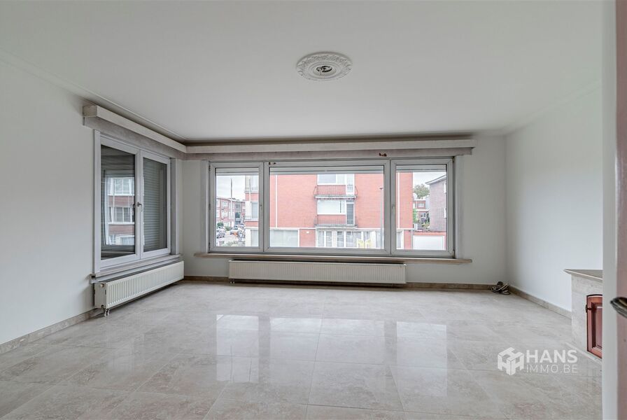 Appartement te koop in DEURNE