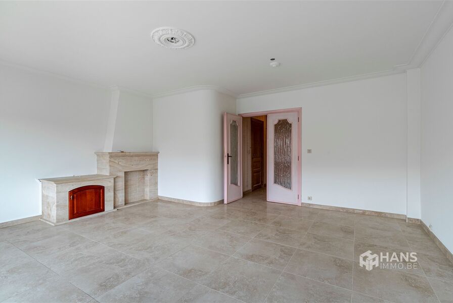 Appartement te koop in DEURNE