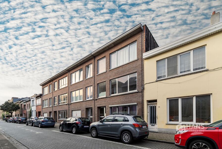 Appartement te koop in DEURNE