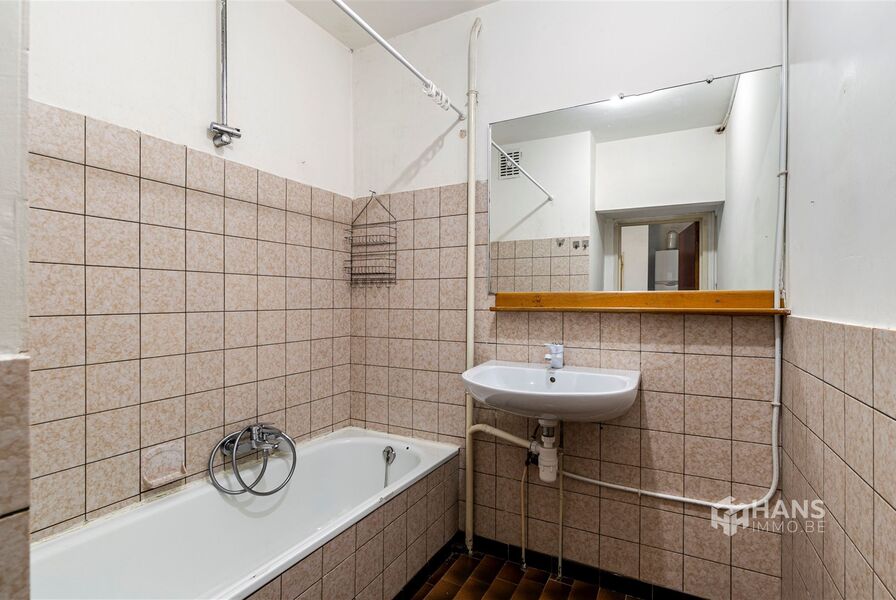 Appartement te koop in DEURNE