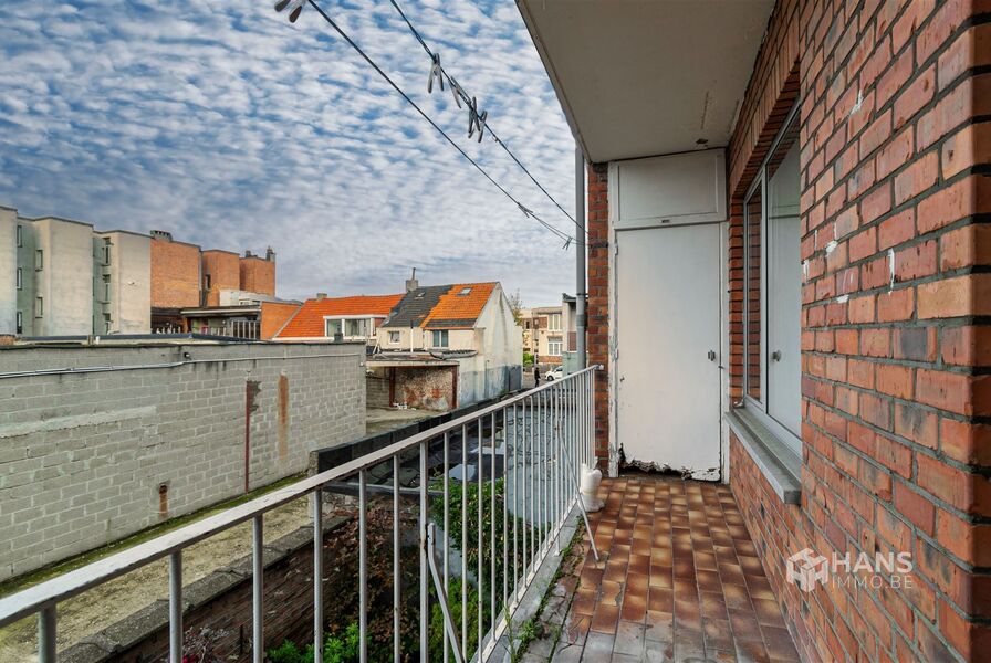 Appartement te koop in DEURNE