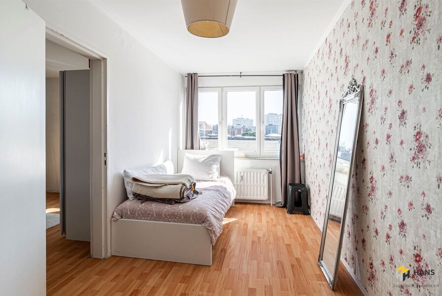 Appartement te koop in DEURNE