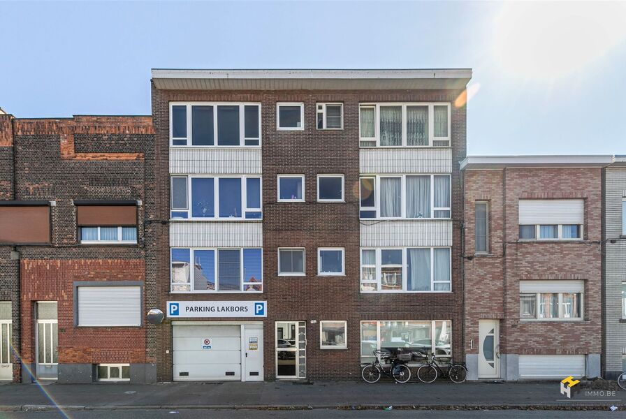 Appartement te koop in DEURNE