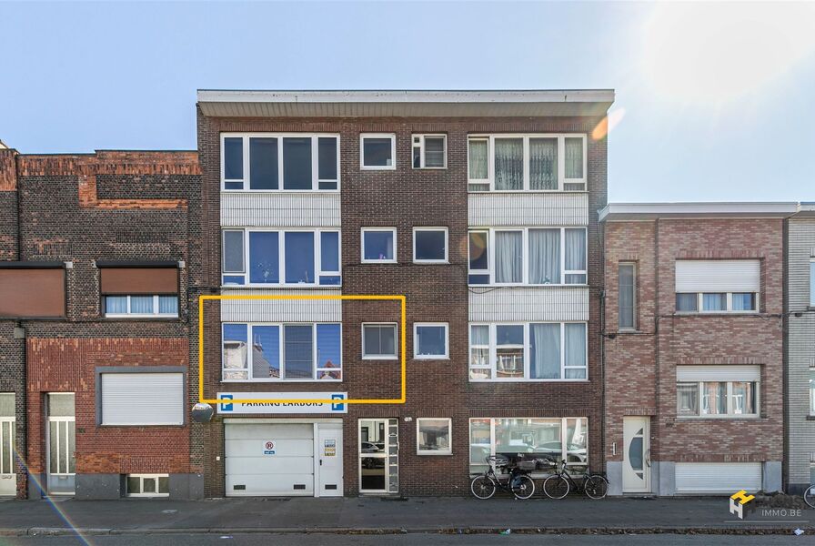 Appartement te koop in DEURNE