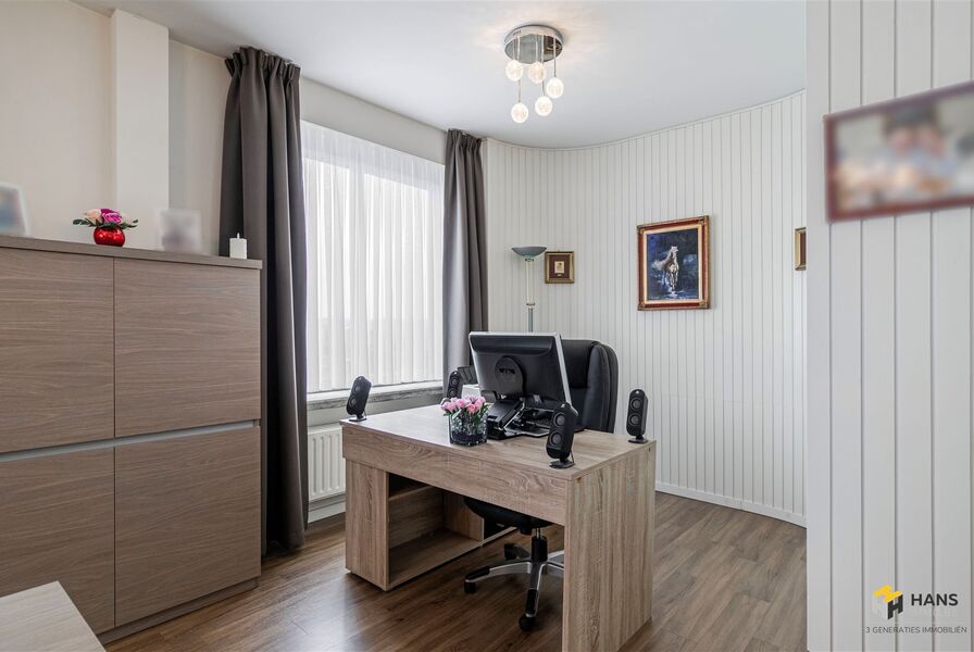 Appartement te koop in DEURNE
