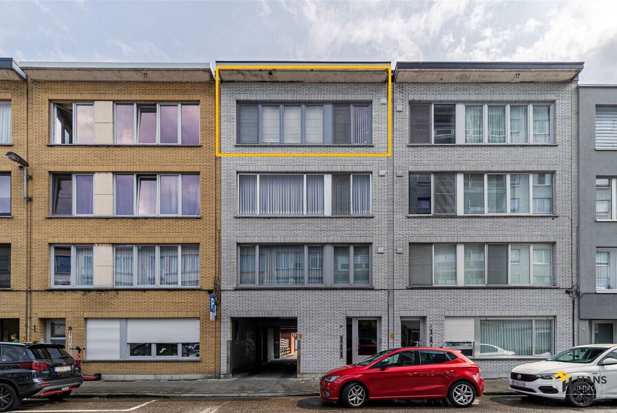 Appartement te koop in DEURNE