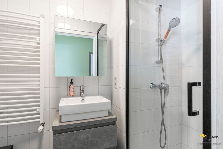 Appartement te koop in DEURNE