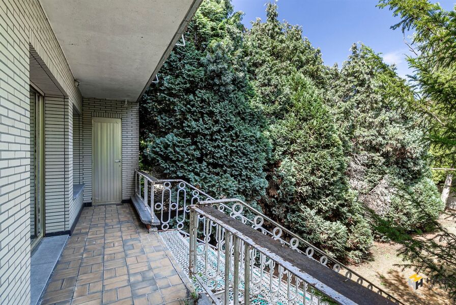 Appartement te koop in DEURNE