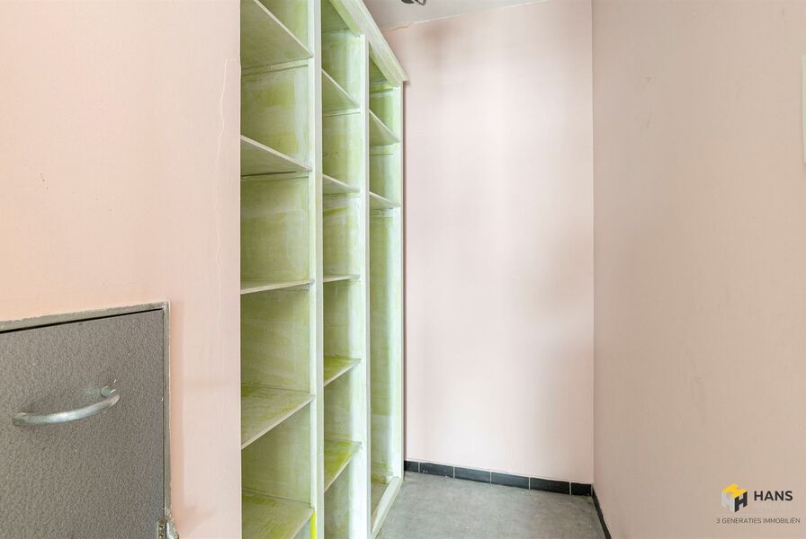 Appartement te koop in DEURNE