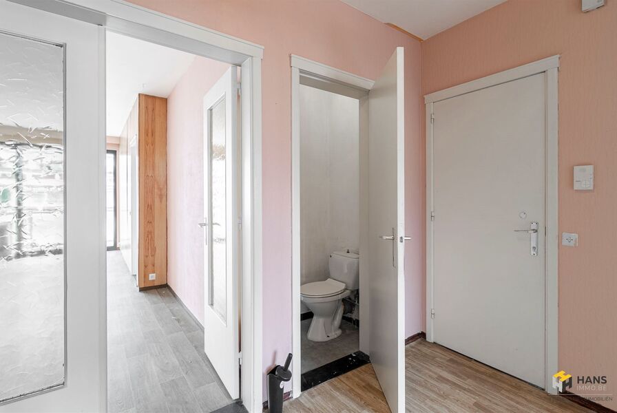 Appartement te koop in DEURNE