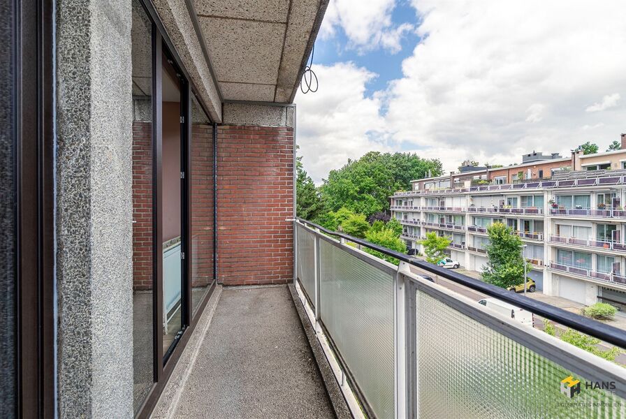 Appartement te koop in DEURNE