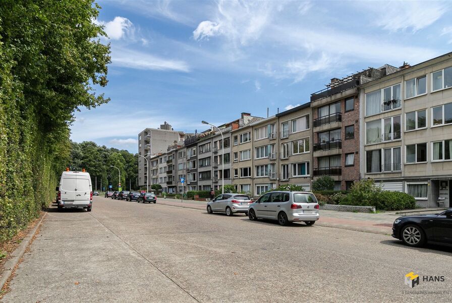 Appartement te koop in DEURNE