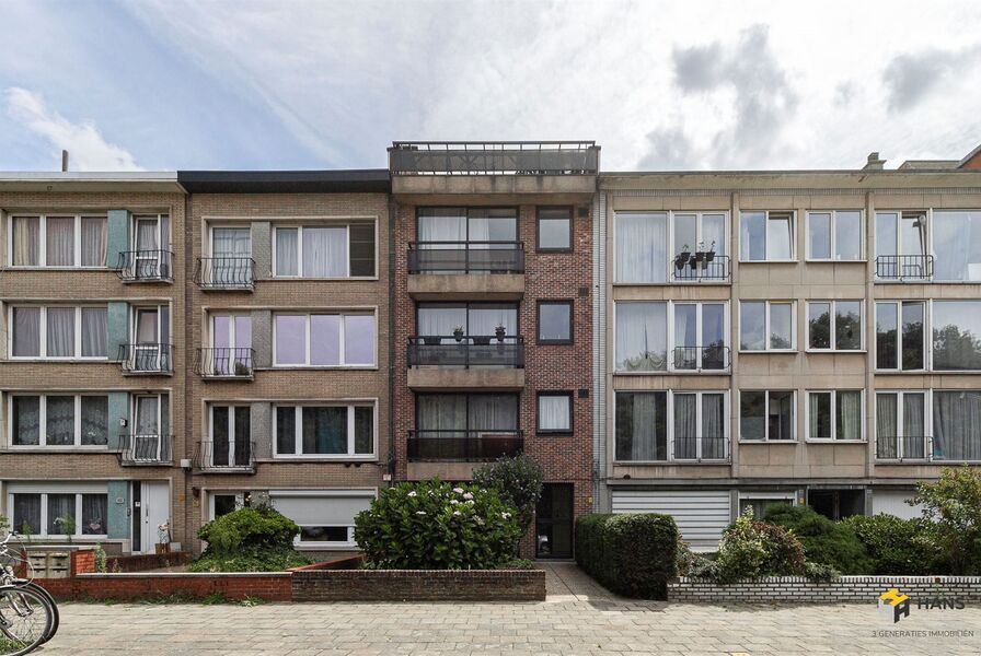 Appartement te koop in DEURNE