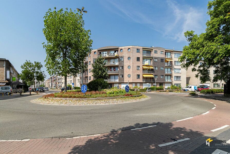 Appartement te koop in DEURNE