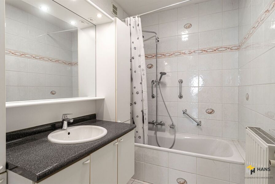 Appartement te koop in DEURNE