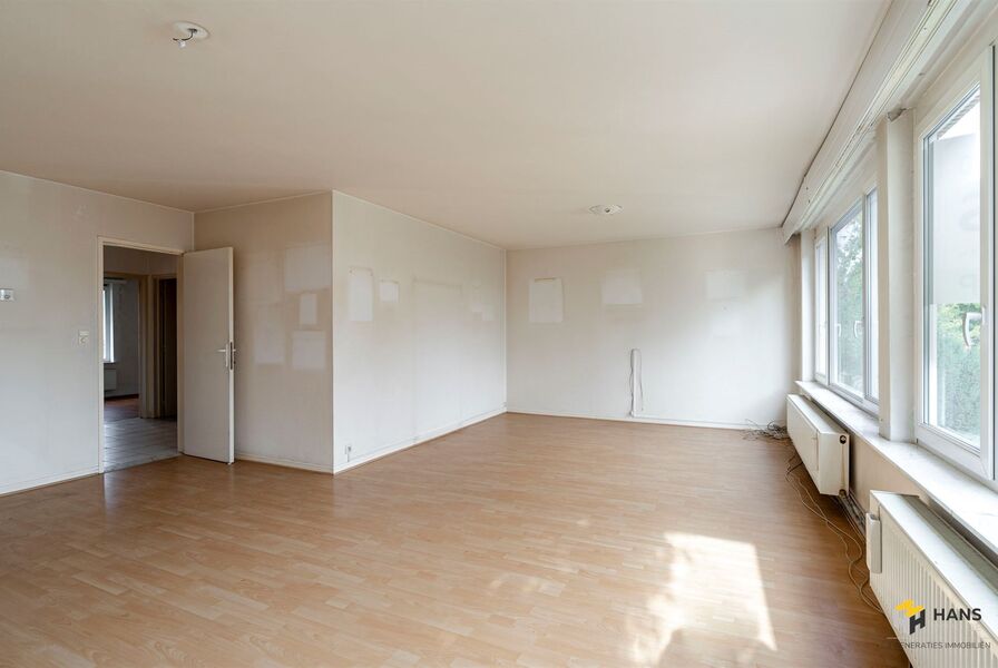 Appartement te koop in DEURNE