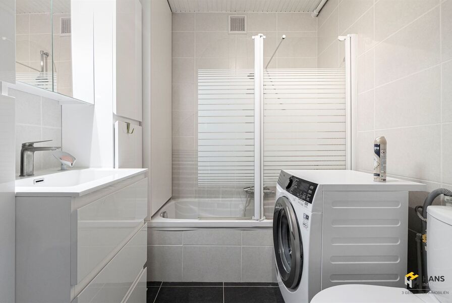 Appartement te koop in DEURNE