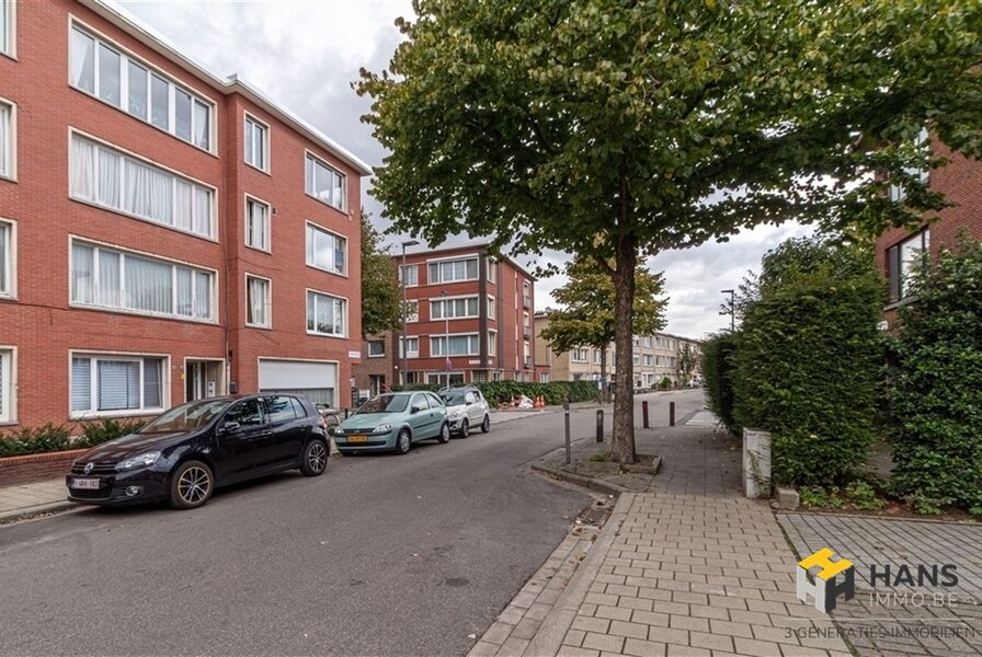 Appartement te koop in DEURNE