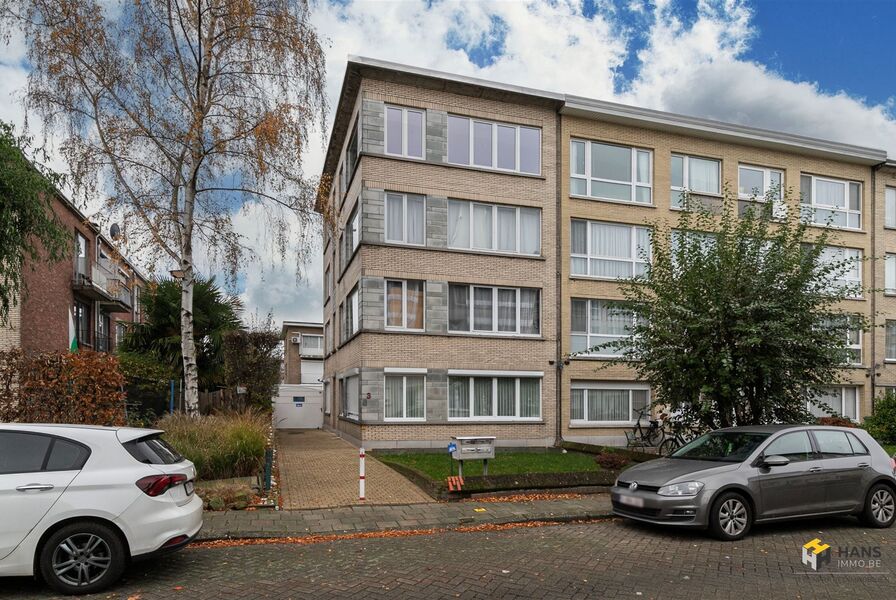 Appartement te koop in DEURNE